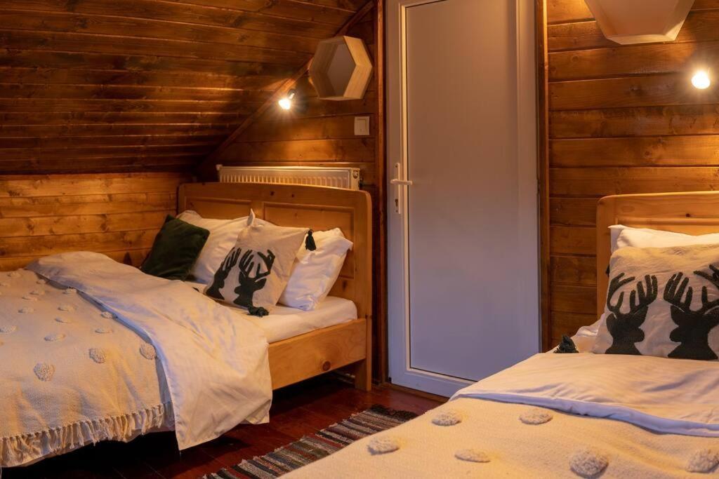 Biniste -Tiny House By The River Dejani Экстерьер фото